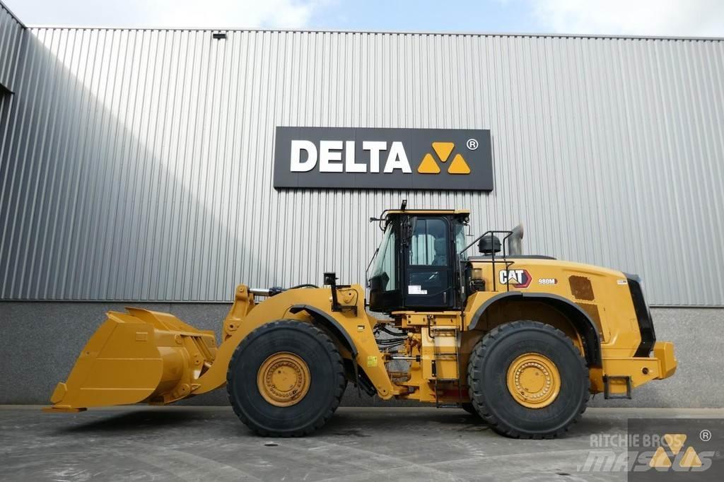 CAT 980M Naudoti ratiniai krautuvai