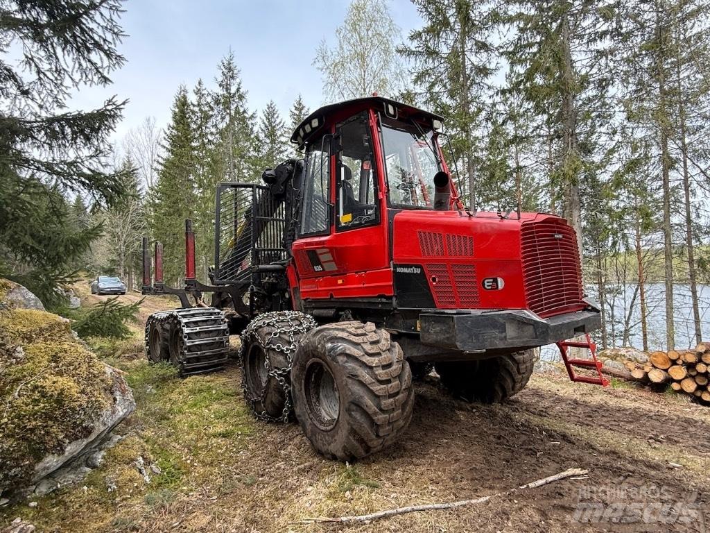 Komatsu 835 Naudoti miškovežiai (Forvarderiai)