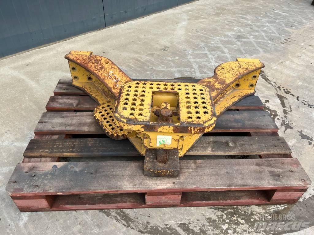 CAT D6N / D6M Kiti naudoti statybos komponentai