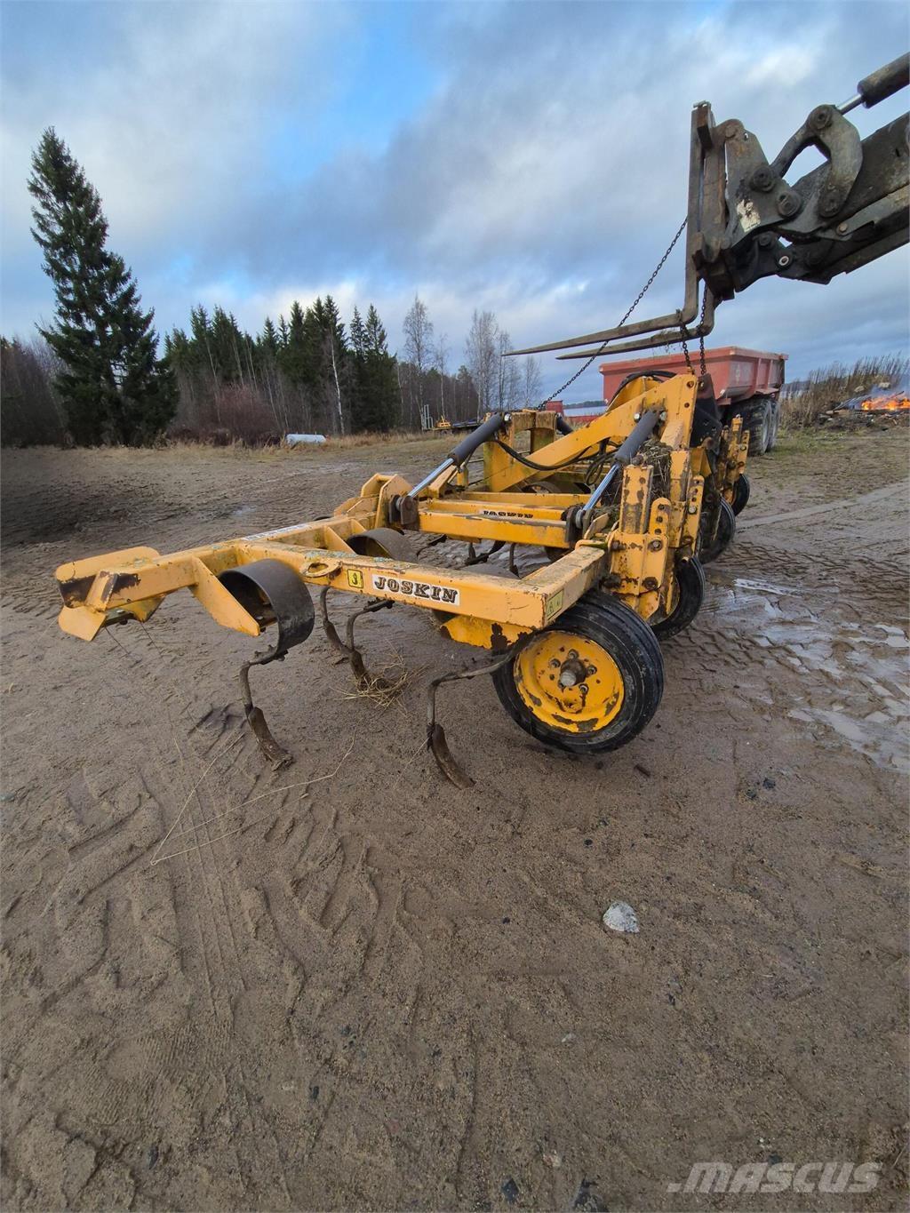 Joskin 5700 Kultivatoriai