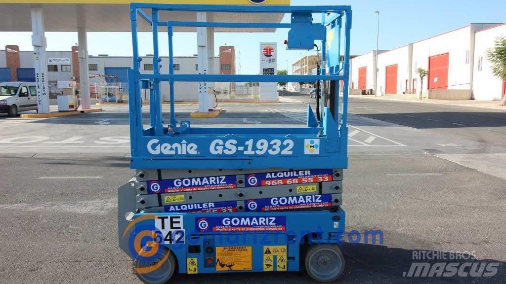 Genie GS 1932 Žirkliniai keltuvai