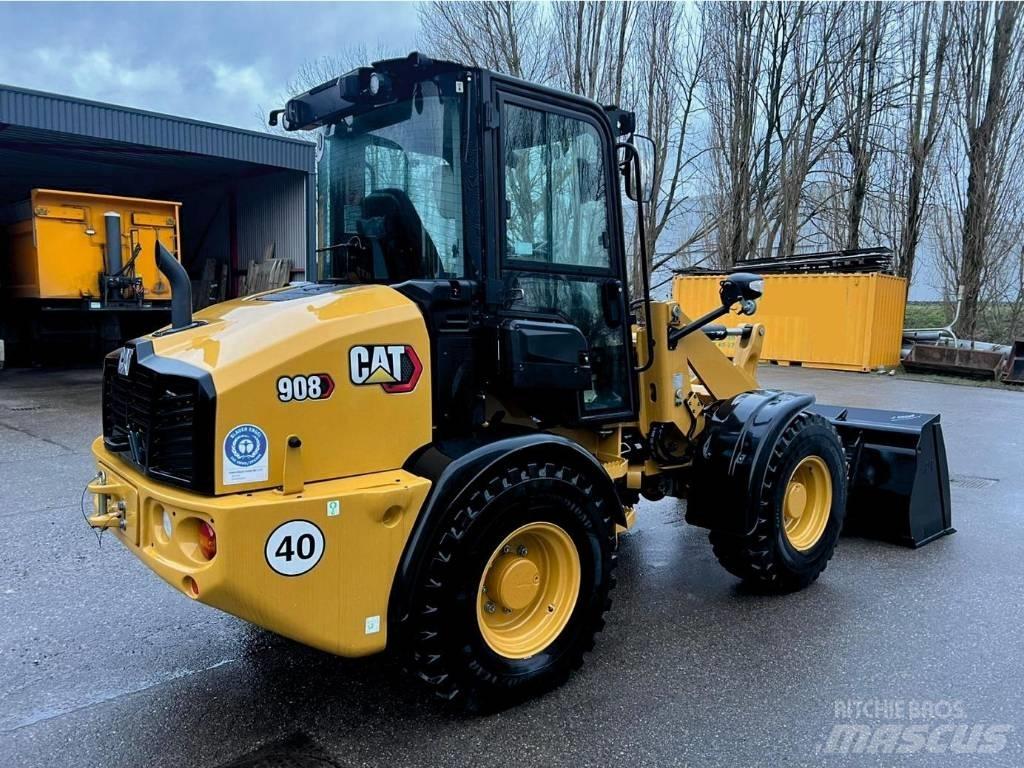 CAT 908 Naudoti ratiniai krautuvai