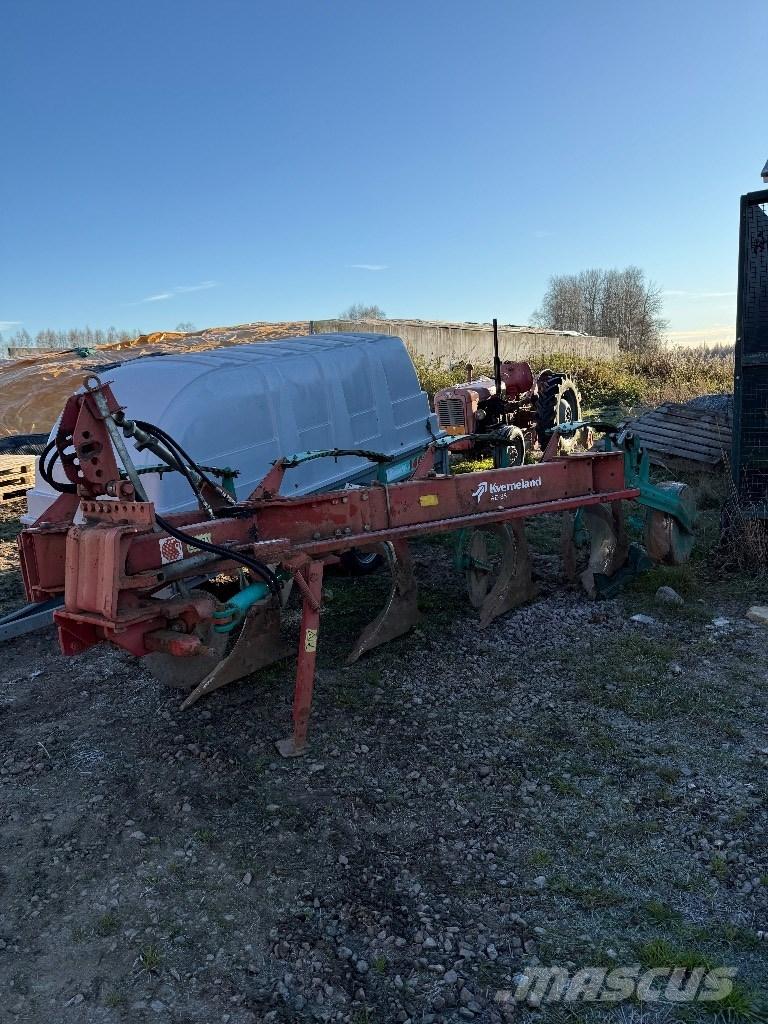 Kverneland AD-85 Standartiniai plūgai
