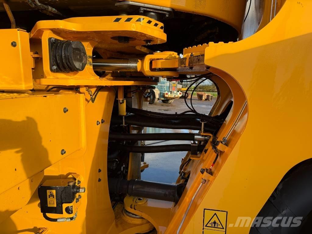 Volvo L250H Naudoti ratiniai krautuvai