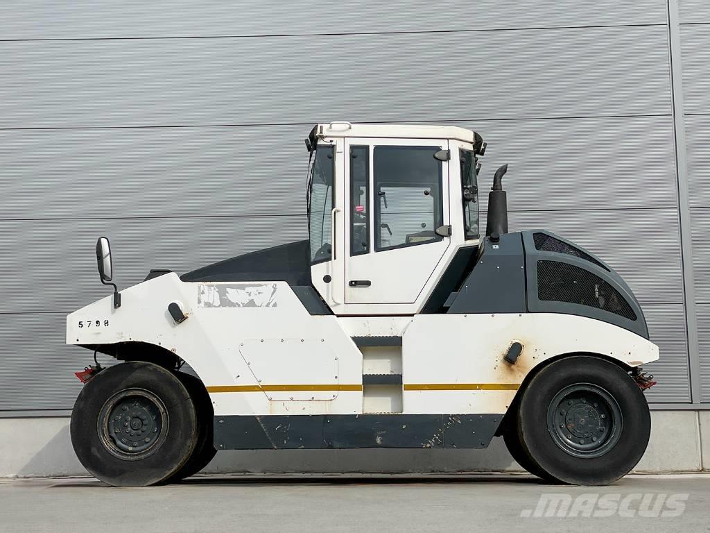 Bomag BW 24 RH Pneumo volai