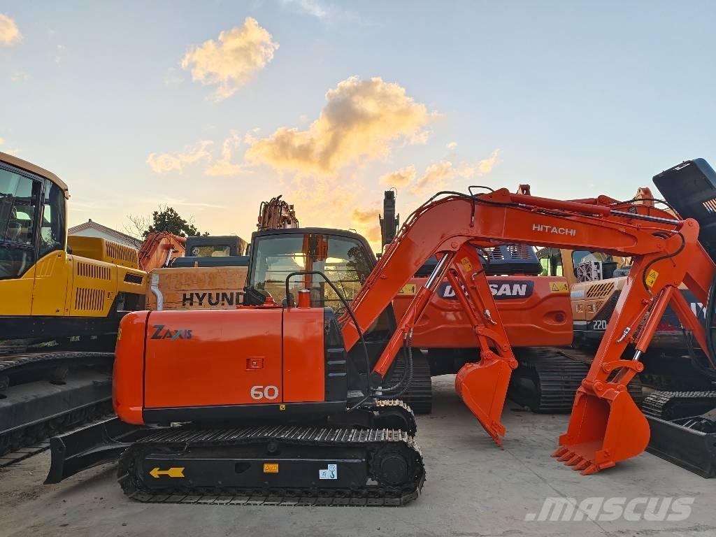 Hitachi ZX 60 Mini ekskavatoriai < 7 t
