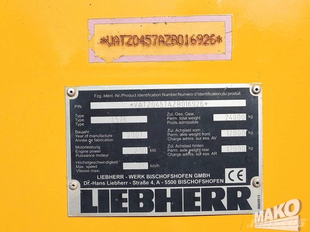 Liebherr L 576 Naudoti ratiniai krautuvai