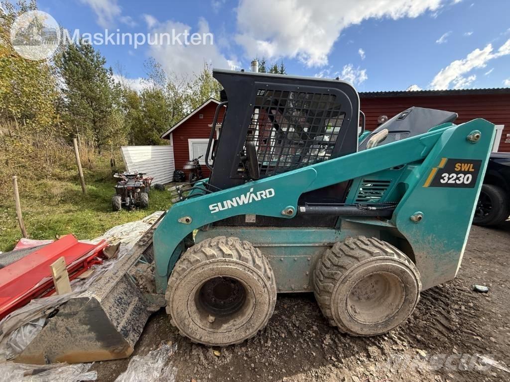 Sunward SWL 3230 Krautuvai su šoniniu pasukimu