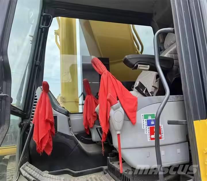 Komatsu PC400-8 Vikšriniai ekskavatoriai