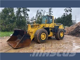 Komatsu WA 470 Naudoti ratiniai krautuvai