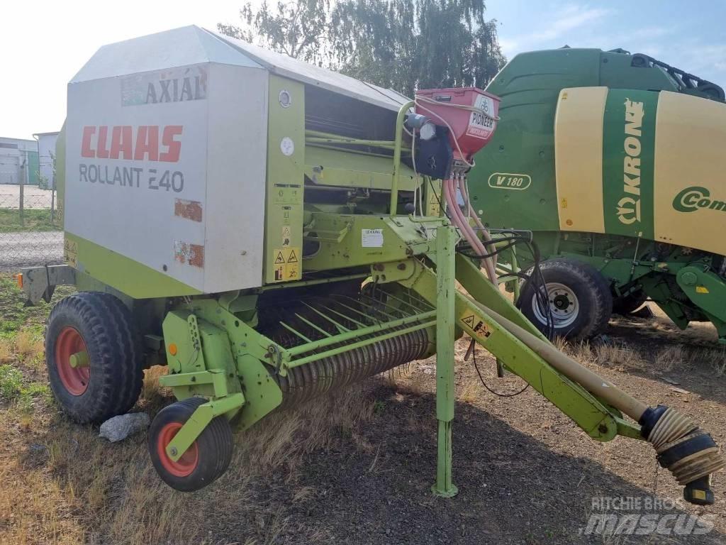 CLAAS Rollant 240 Ritinių presai