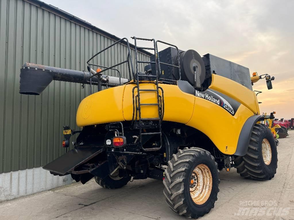 New Holland CR 960 Derliaus nuėmimo kombainai