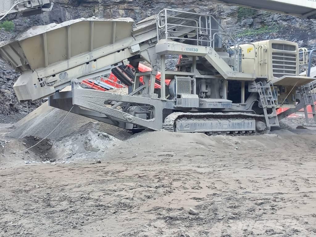 Metso LT 200 HP Mobilūs smulkintuvai