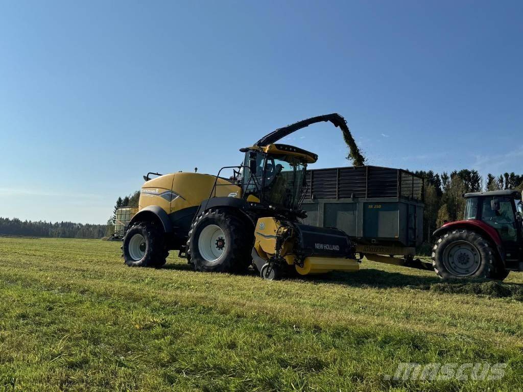 New Holland FR 550 Pašarų ruošimo technika