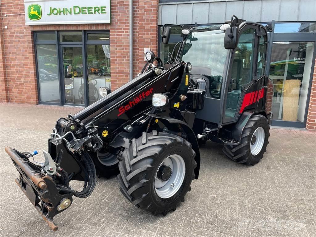 Schäffer 4670T Teleskopiniai krautuvai