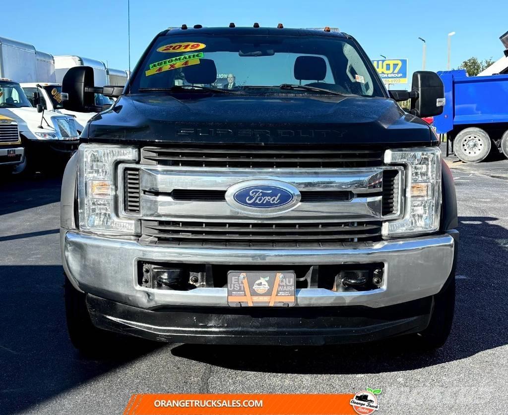 Ford 2019 FORD F-550 Pagalbos kelyje automobiliai