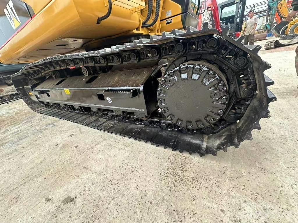 CAT 320 C L Vikšriniai ekskavatoriai