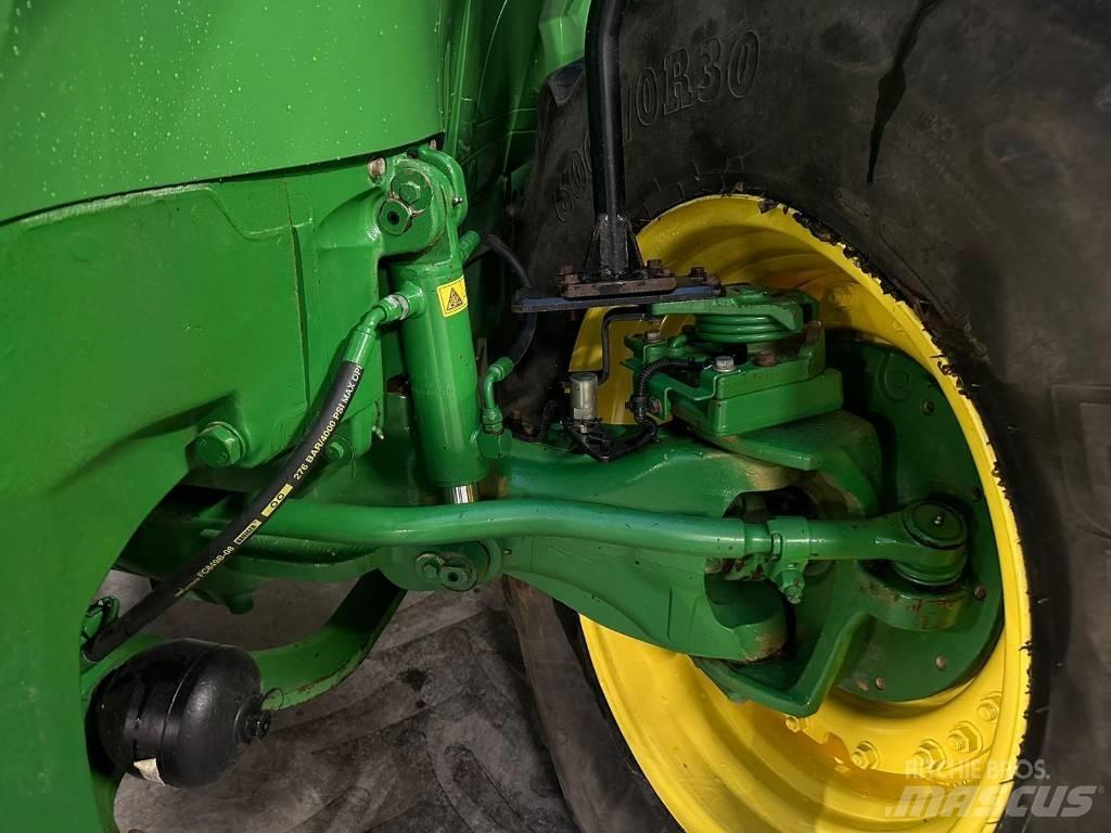 John Deere 7230 R Traktoriai