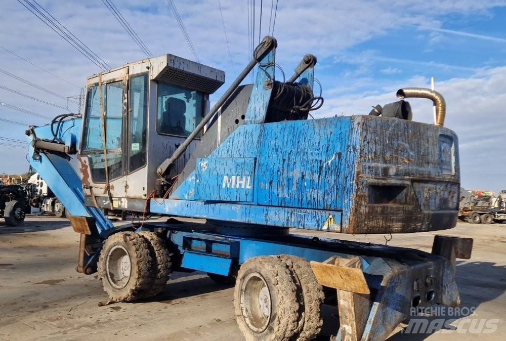 Fuchs 331 Atliekų / pramoniniai krautuvai