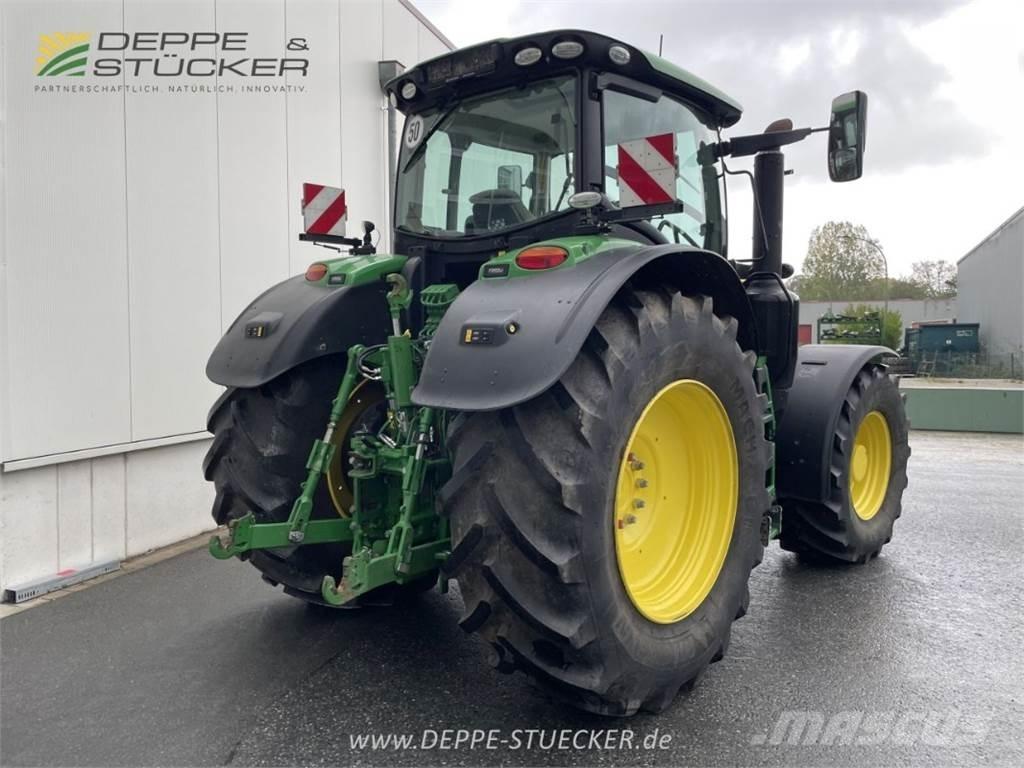 John Deere 6230R Traktoriai
