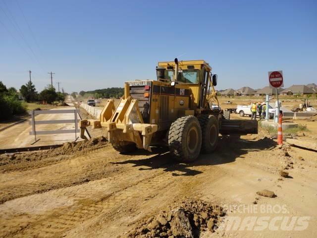 CAT 140H Greideriai
