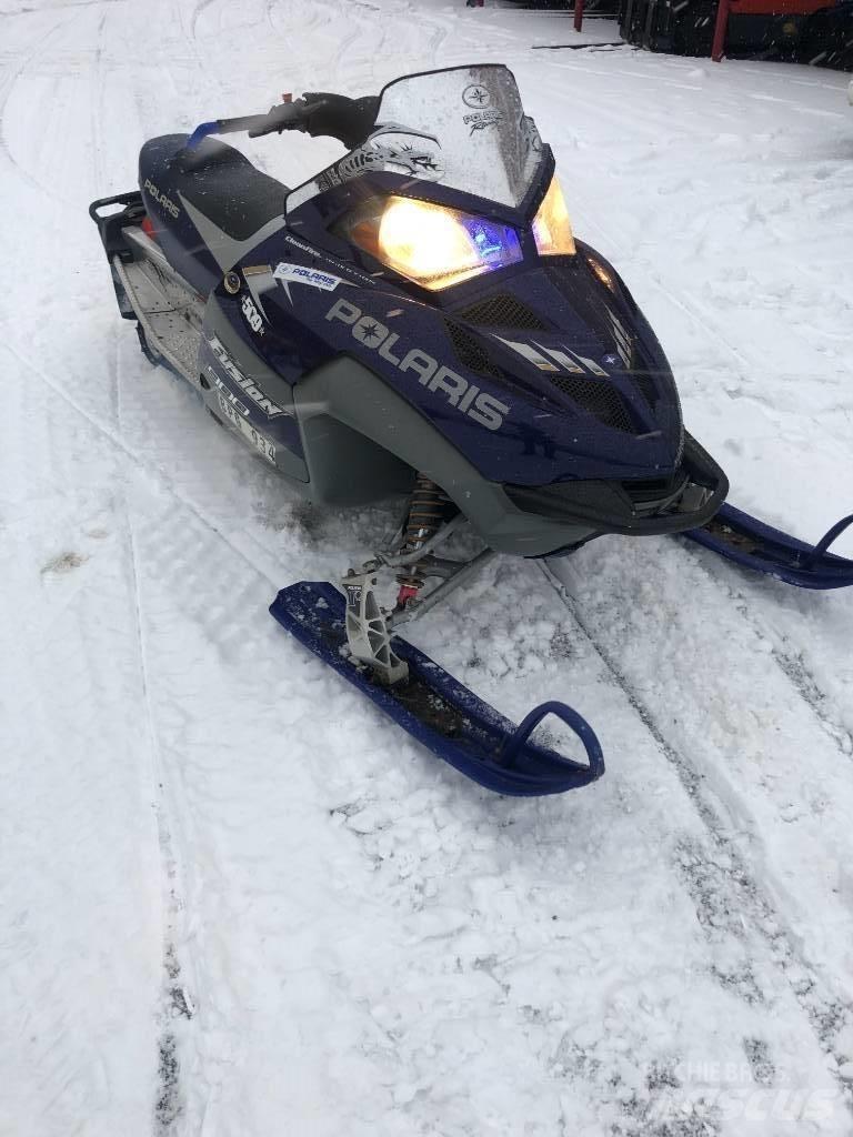 Polaris 900 Fusion Visureigiai automobiliai