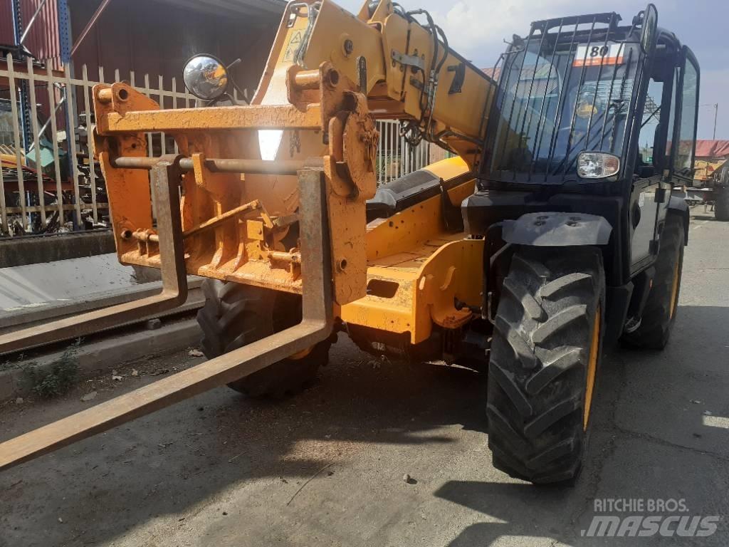 JCB 535-95 Teleskopiniai krautuvai žemės ūkiui
