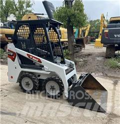 Bobcat S70 Krautuvai su šoniniu pasukimu