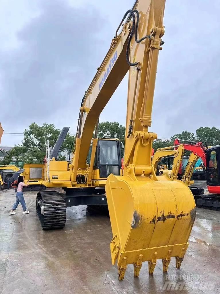 Komatsu PC200-8 Vikšriniai ekskavatoriai