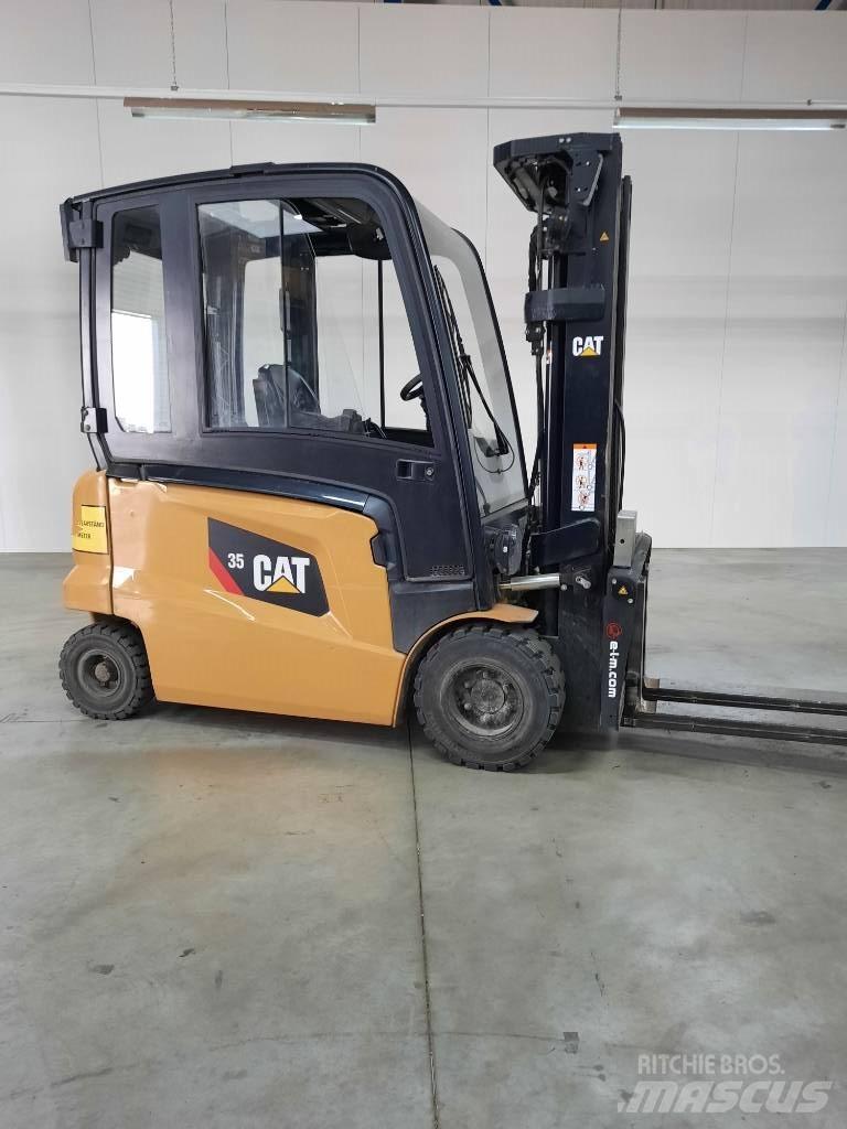 CAT EP35N Elektriniai šakiniai krautuvai