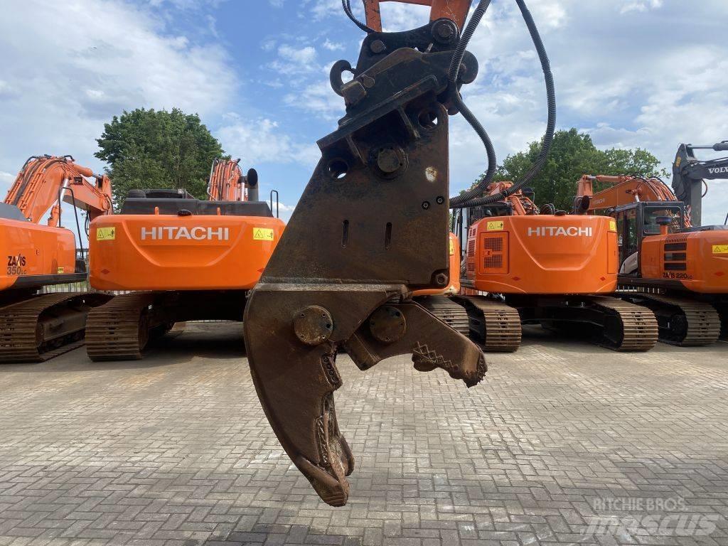  Crusher CW 30 Trupintuvai