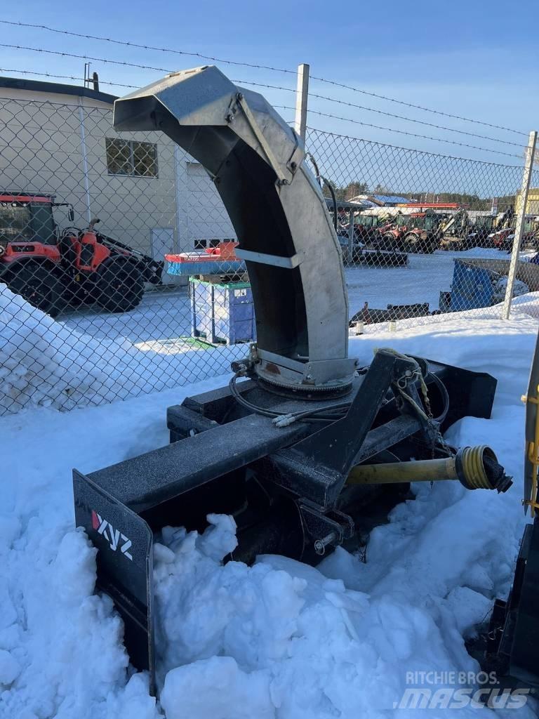 XYZ Snöfräs XYZ 2400 Sniego pūstuvai