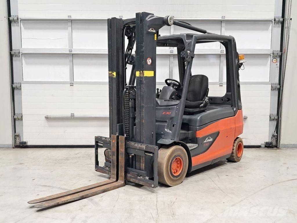Linde E30L-01 Elektriniai šakiniai krautuvai