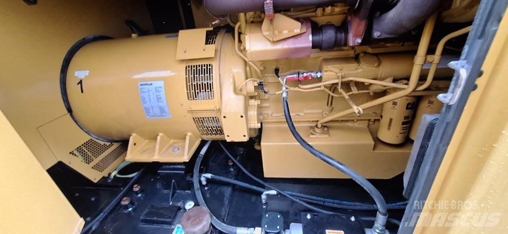 CAT 3412 Dyzeliniai generatoriai