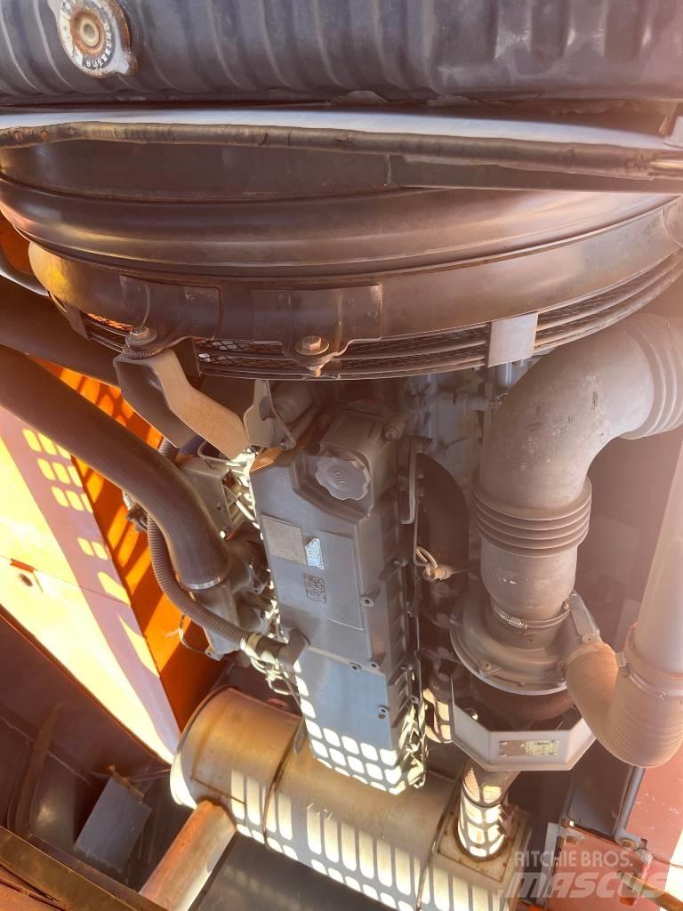Hitachi ZX 350 Vikšriniai ekskavatoriai
