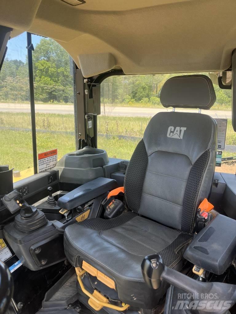 CAT D 6 LGP Vikšriniai buldozeriai
