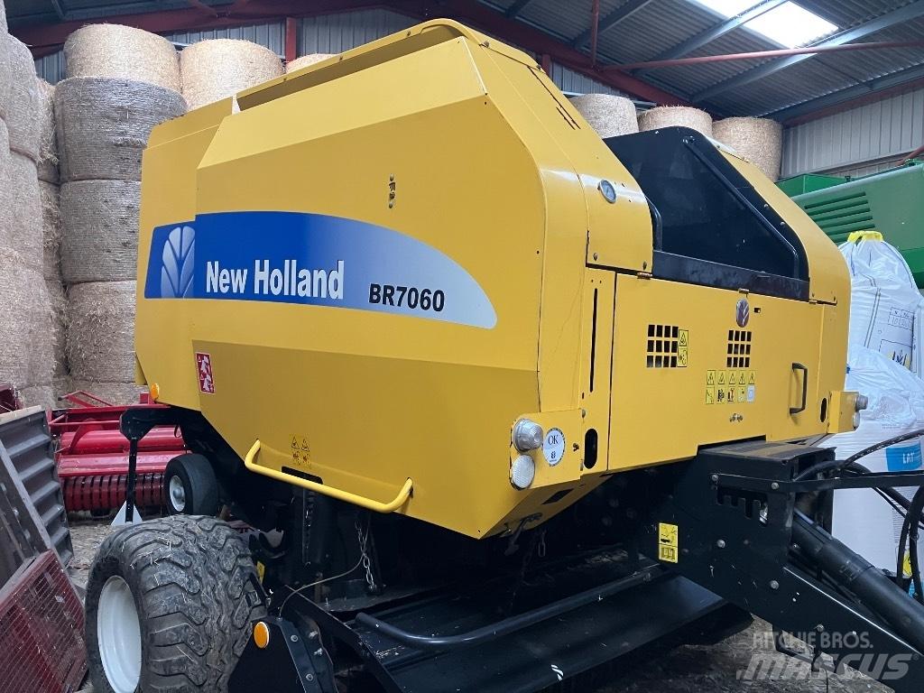 New Holland BR 7060 Ritinių presai