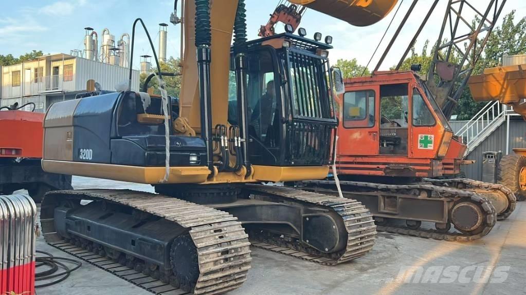 CAT 320 D Vikšriniai ekskavatoriai