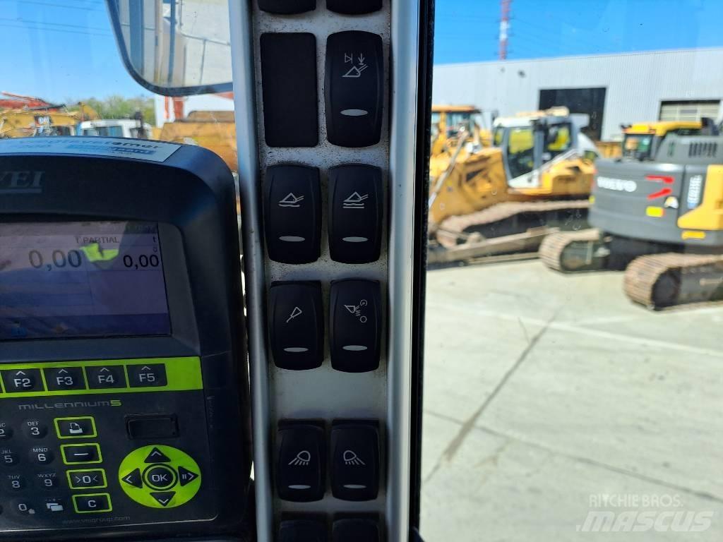 Volvo L150H (CDC) Naudoti ratiniai krautuvai