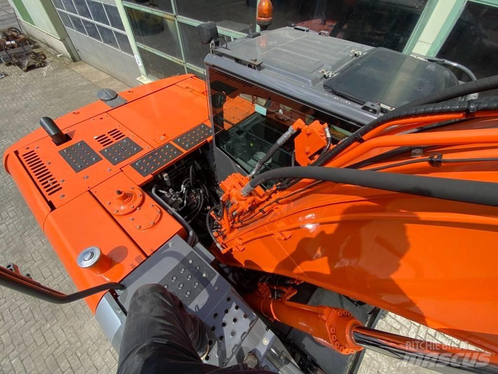 Hitachi ZX 140 W-3 Ratiniai ekskavatoriai