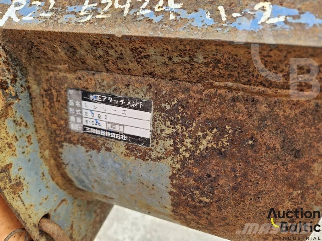 Kubota L1-R22 Traktoriai