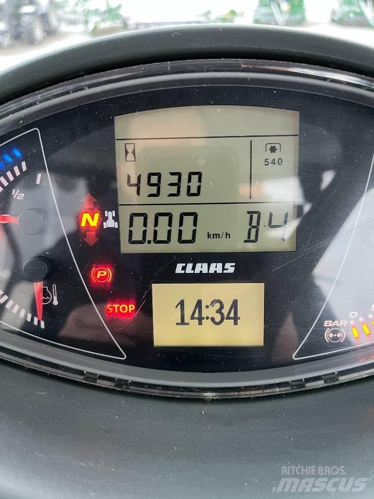 CLAAS Axion 850 Traktoriai