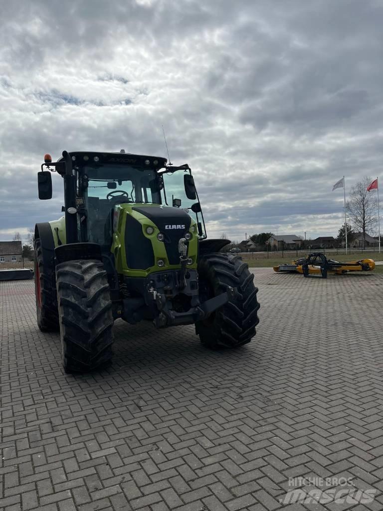 CLAAS Axion 850 Traktoriai