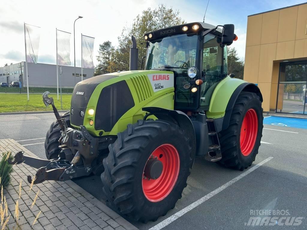 CLAAS Axion 840 Traktoriai