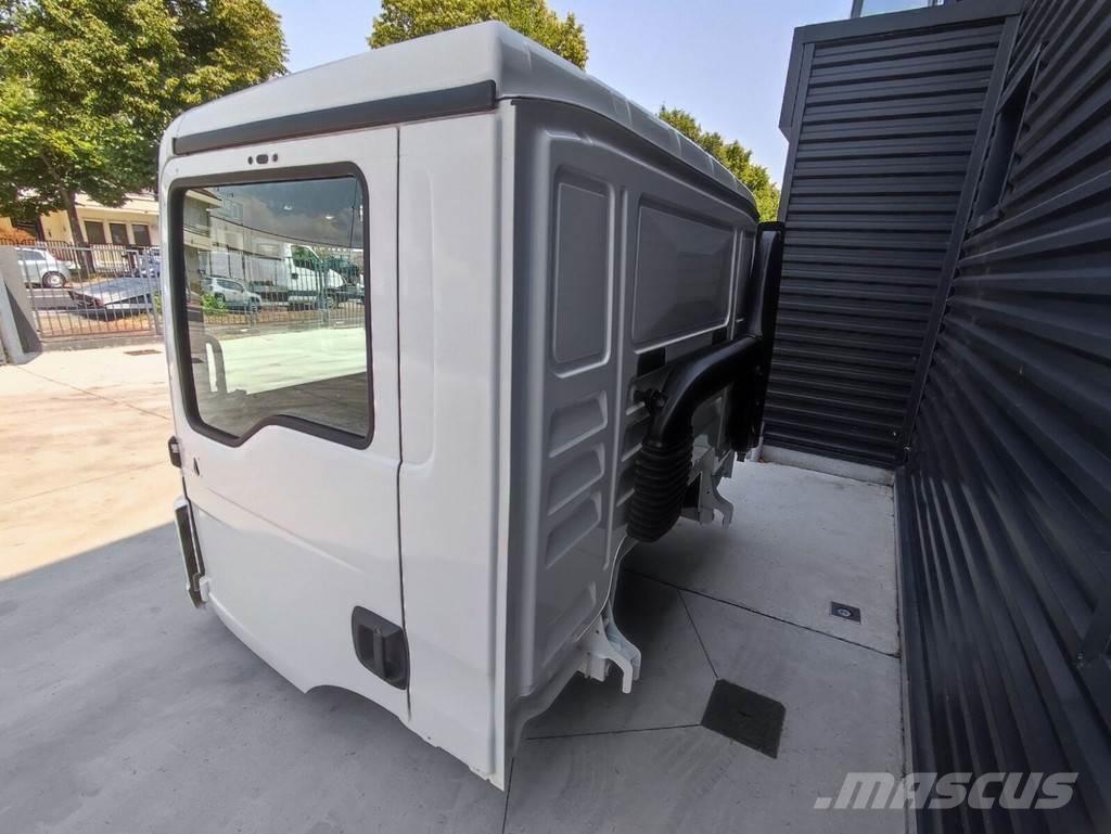 MAN DAY CAB Kabinos ir salonai