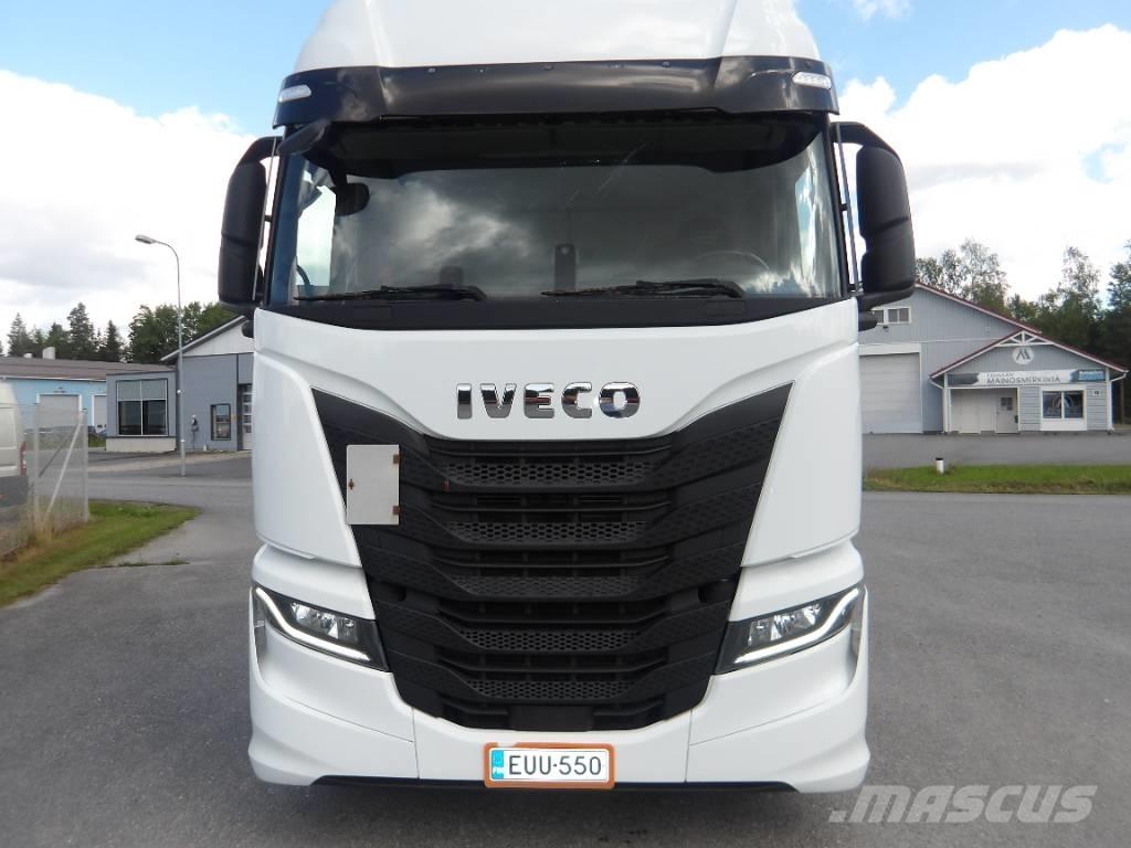 Iveco AS 440 STX Naudoti vilkikai