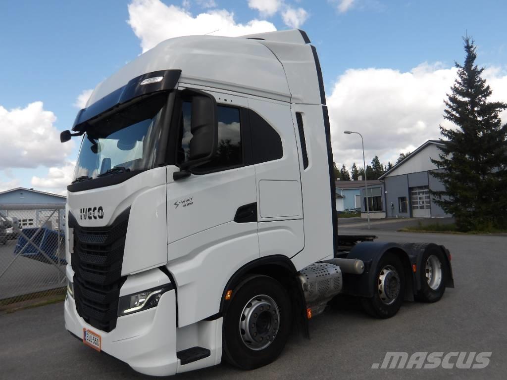 Iveco AS 440 STX Naudoti vilkikai