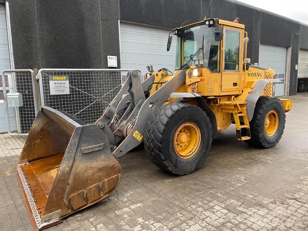 Volvo L60E Naudoti ratiniai krautuvai