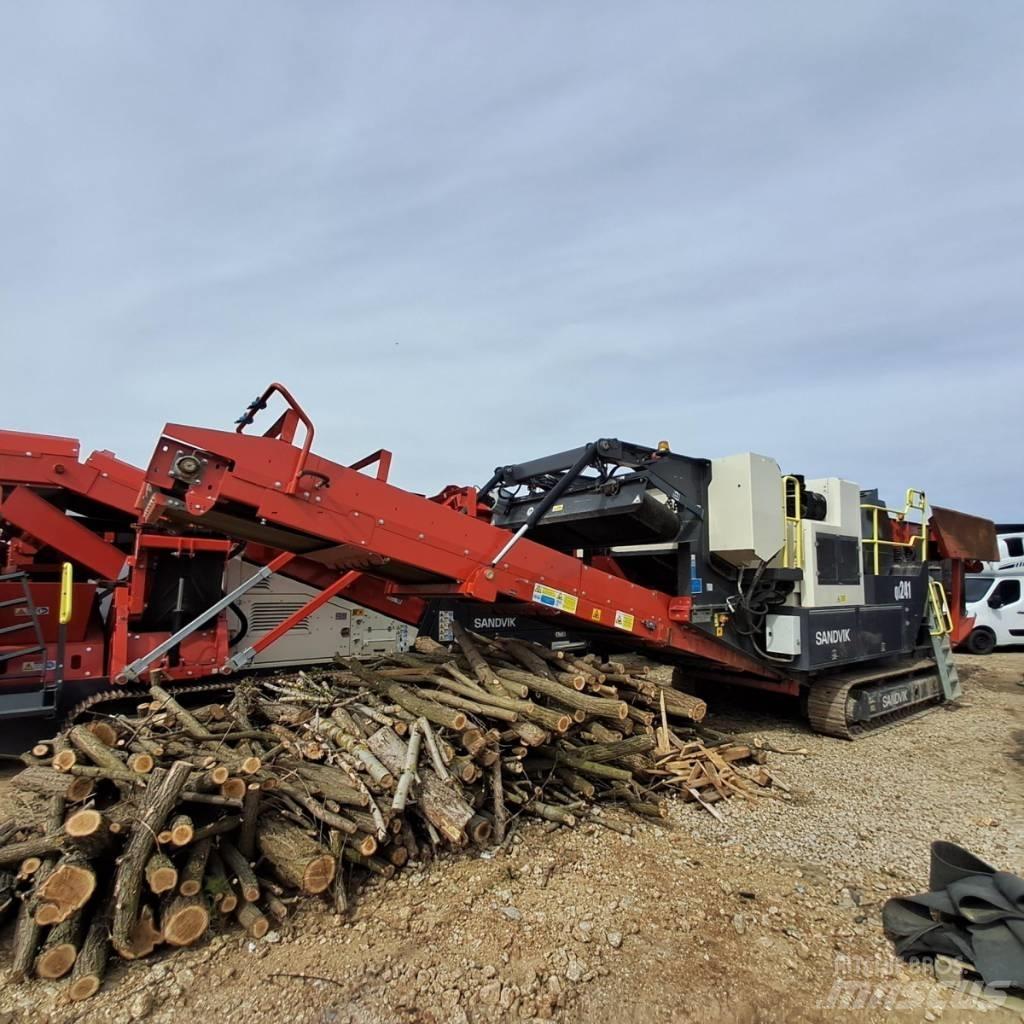 Sandvik QJ241 Mobilūs smulkintuvai