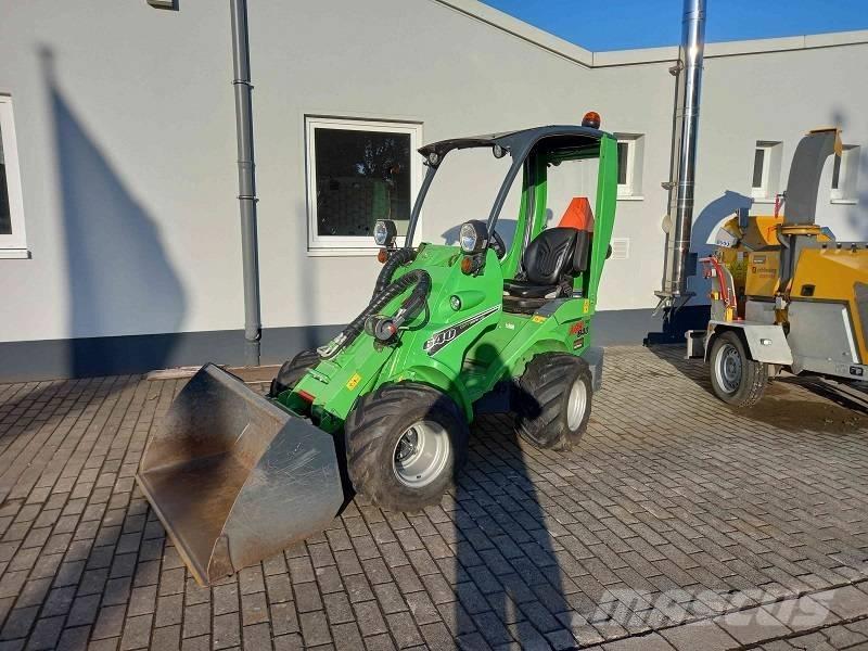 Avant 640 Krautuvai su šoniniu pasukimu